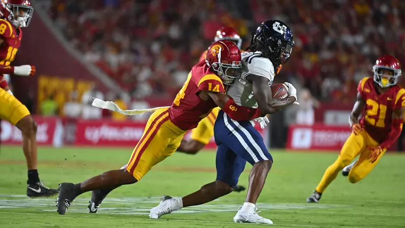 No. 13 USC Football's Revitalized Defense Dominates Again In 48-0 Shutout Against Utah State