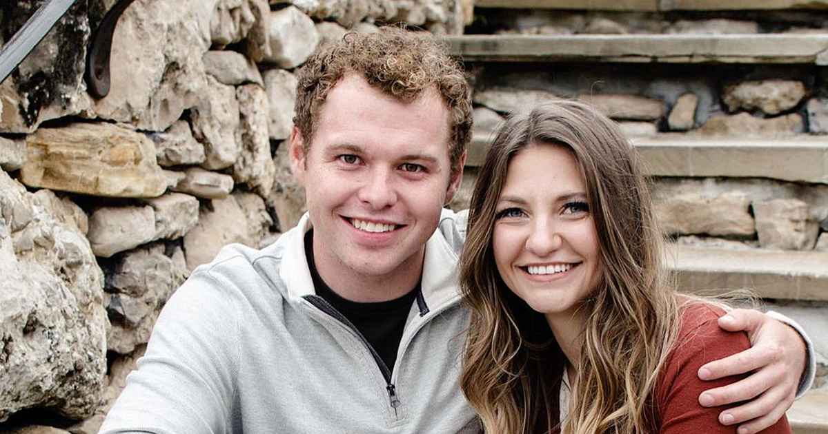 Relive the Duggar Family's Courtship Beginnings: Pics