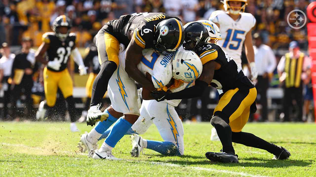 Steelers defeat Chargers, 20-10