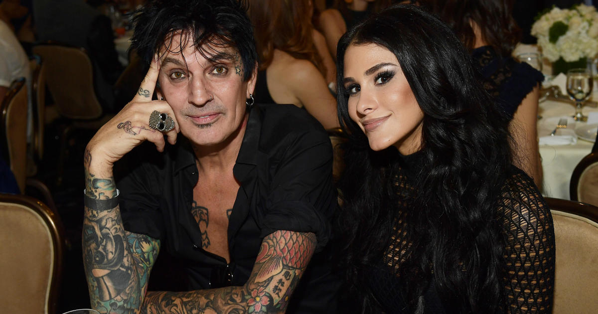 Tommy Lee's wife, Brittany Furlan, rescues her dog from coyote's mouth