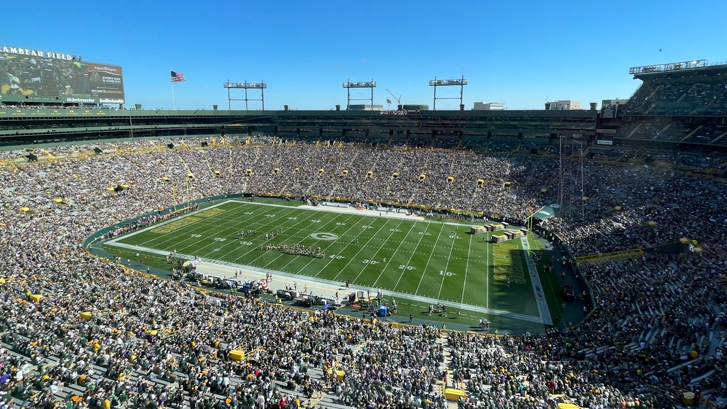 Vikings vs. Packers, NFL regular season Week 4