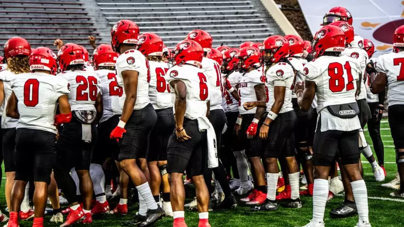 WSSU Football Renews Rivalry Against NC A&T State University Saturday Night