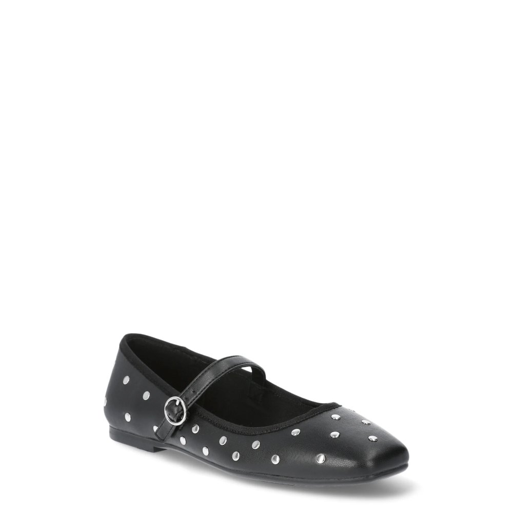 studded flats