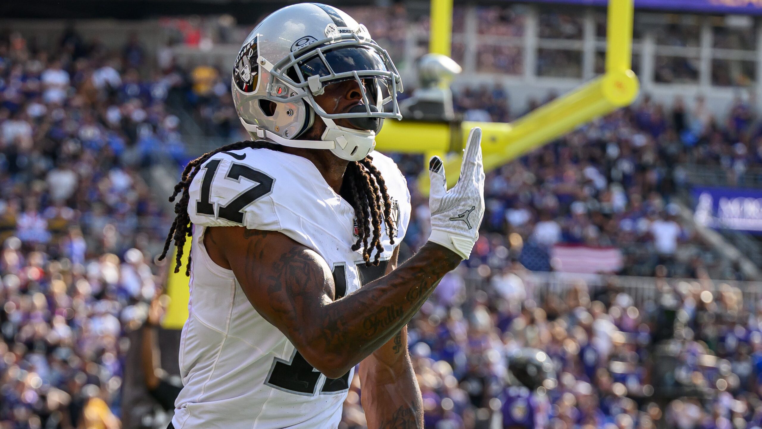 Davante Adams reportedly prefers to be traded by Raiders