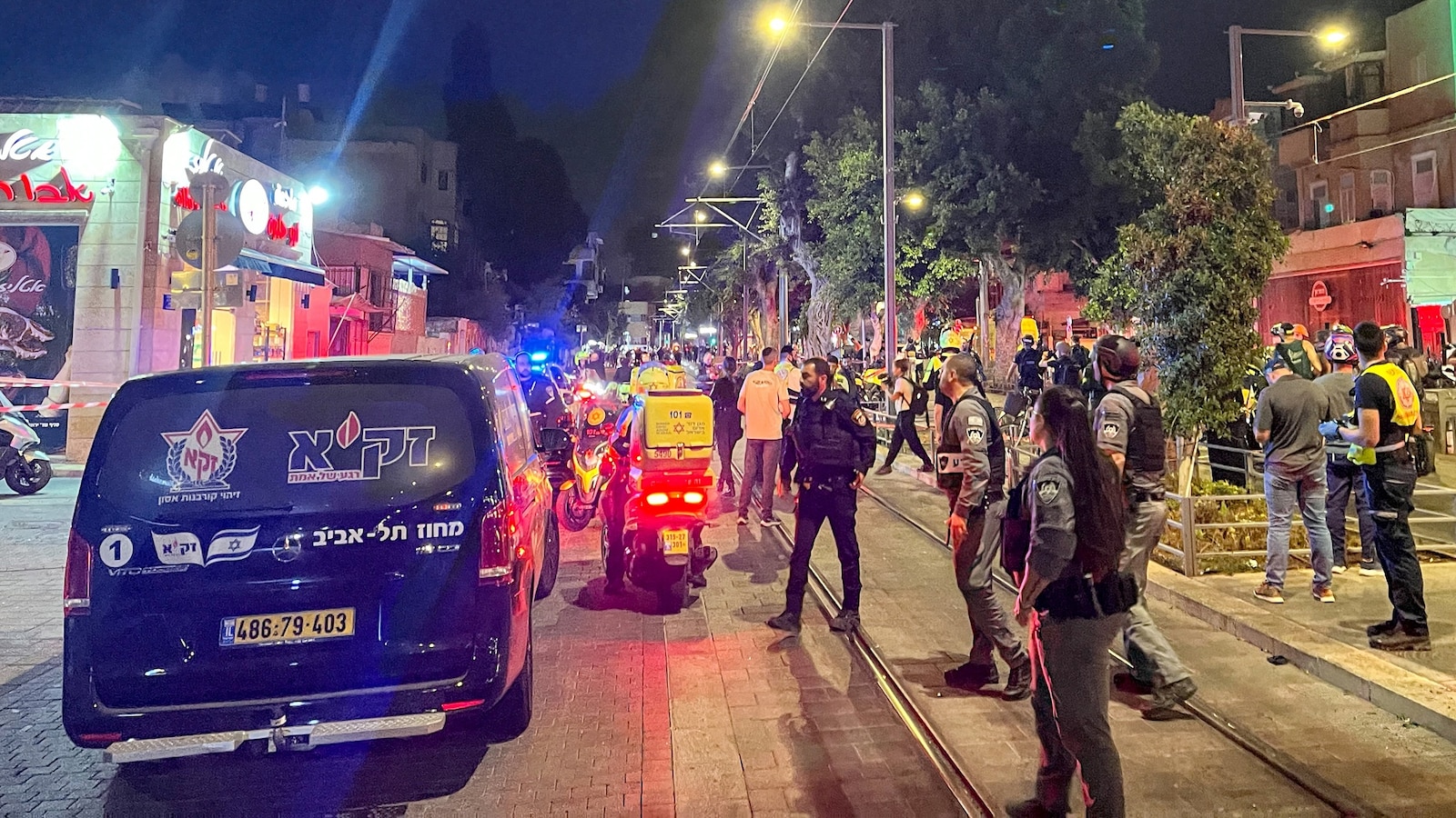 7 dead in suspected terror shooting, stabbing in Tel Aviv amid Iran missile attack