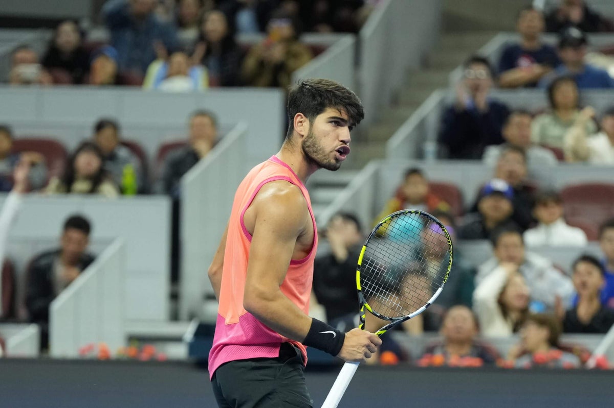 Carlos Alcaraz beats Jannik Sinner in China Open installment of the best matchup in men’s tennis