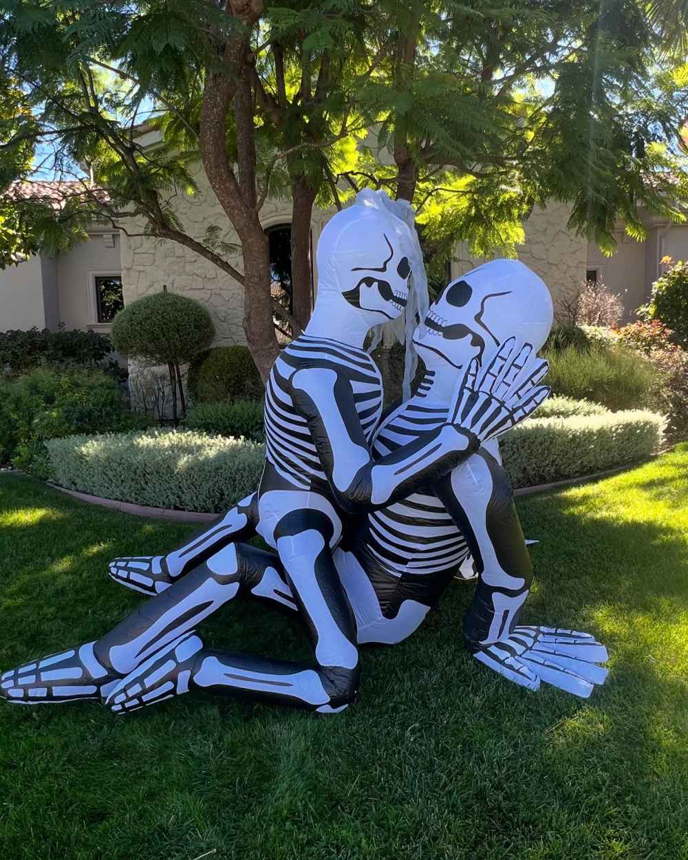 Kourtney Kardashian Starts Decorating for Halloween Already — And It’s Pure Kravis