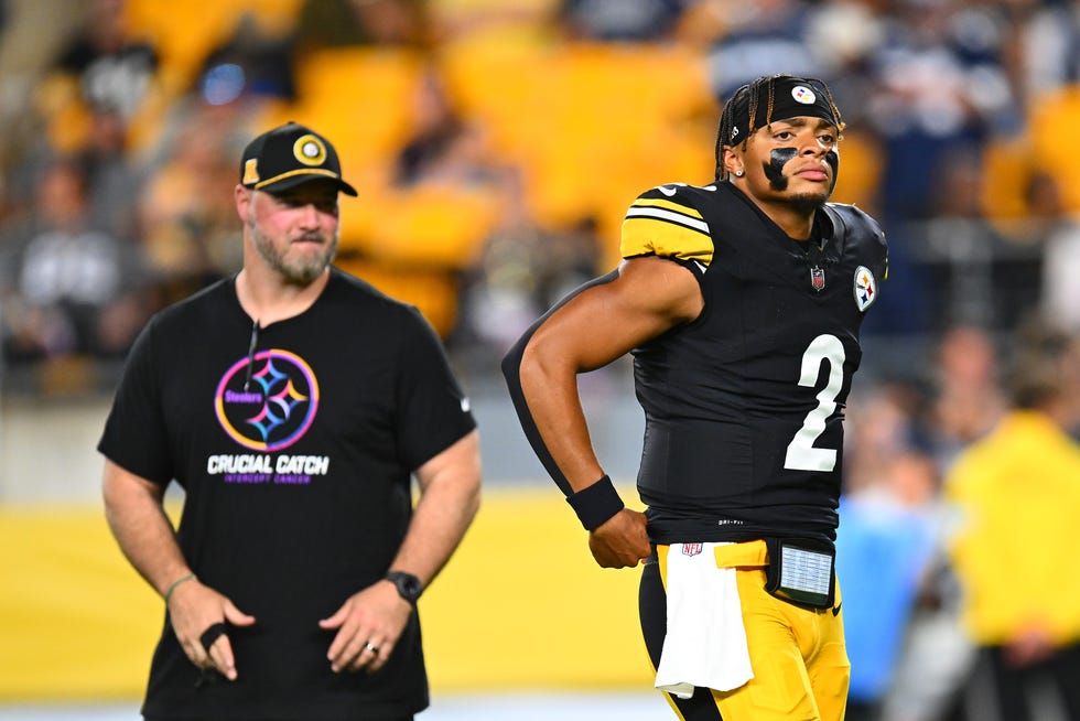 PITTSBURGH, PENNSYLVANIA - OCTOBER 06: Justin Fields #2 of the Pittsburgh Steelers looks on before playing the Dallas Cowboys at Acrisure Stadium on October 06, 2024 in Pittsburgh, Pennsylvania. (Photo by Joe Sargent/Getty Images)