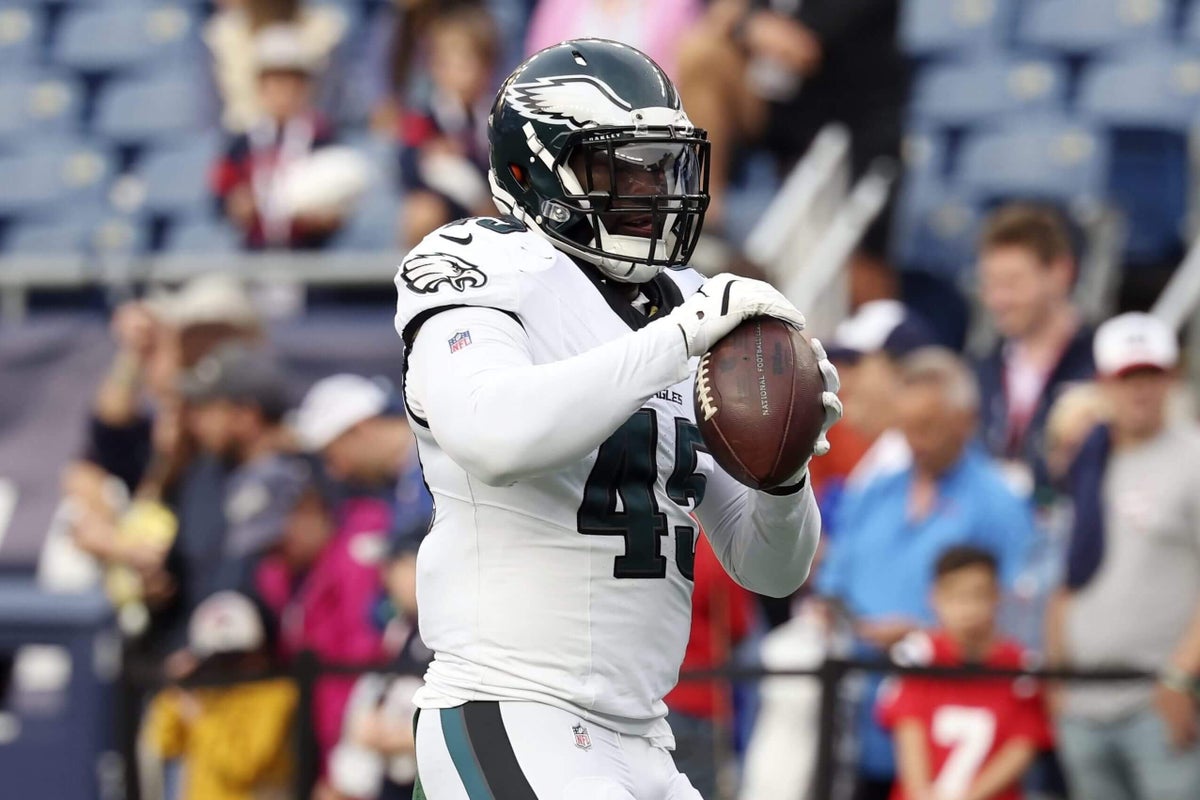 What Devin White’s release says about the Eagles linebackers room