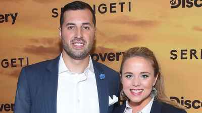 Relive Jinger Duggar Jeremy Vuolos Romance From Courtship Kids