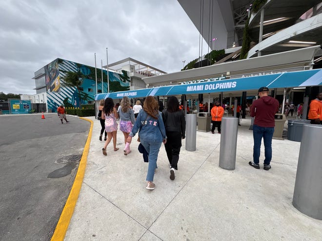 Taylor Swift fans arrive at Hard Rock Stadium in Miami Gardens for Night 1 of the Eras Tour's return to North America.