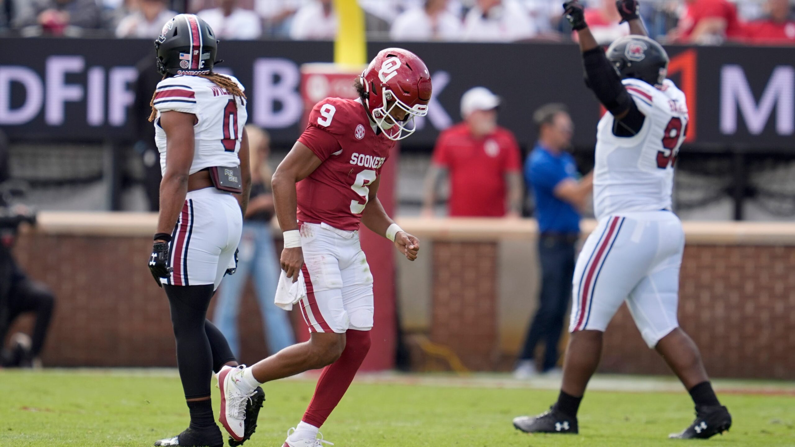 OU football bowl eligibility now in doubt after loss to South Carolina