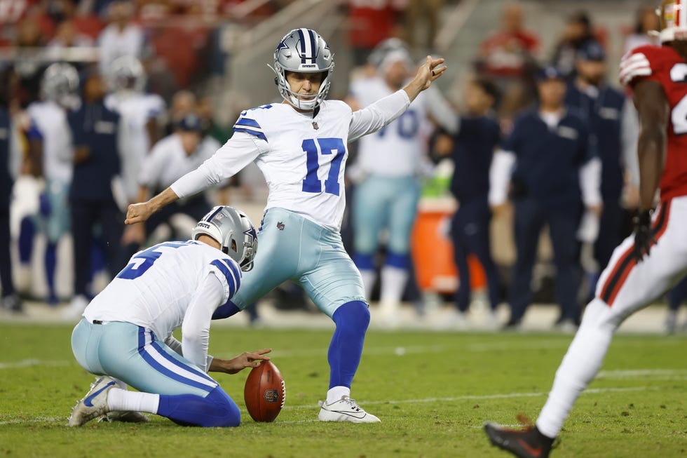 SANTA CLARA, CALIFORNIA - OCTOBER 27: Brandon Aubrey #17 of the Dallas Cowboys kicks a field goal during the second quarter against the San Francisco 49ers at Levi's Stadium on October 27, 2024 in Santa Clara, California. (Photo by Lachlan Cunningham/Getty Images)