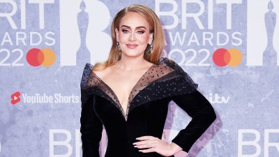 Feature Adele Says Becoming a Mom Amid Success Was Considered Career Suicide