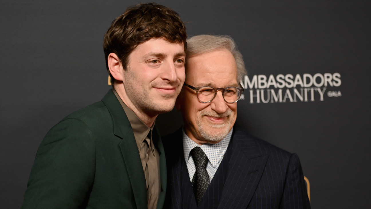 Alex Edelman and Steven Spielberg at the 2024 Shoah Foundation Ambassadors for Humanity Gala in New York.