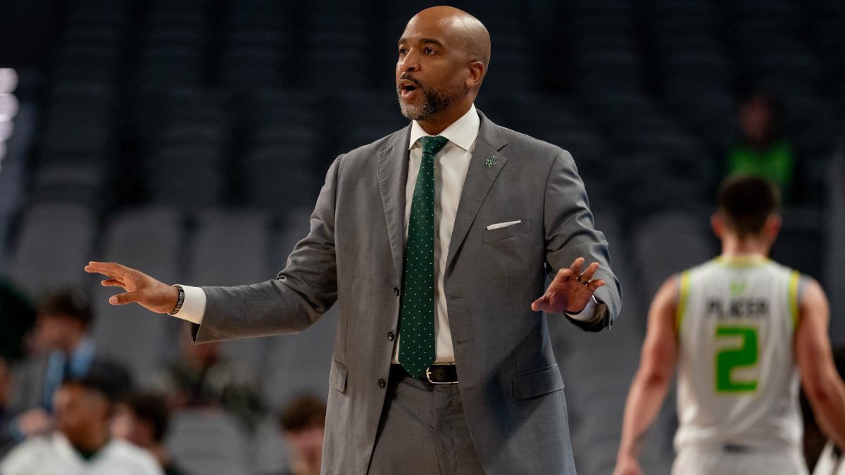 Amir Abdur-Rahim, USF head basketball coach, dies at 43 – NBC 6 South Florida