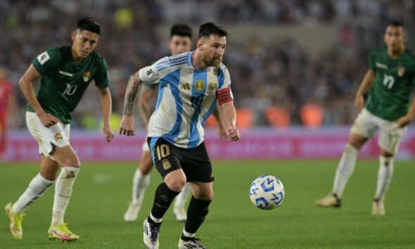 Argentina 6-0 Bolivia: Lionel Messi hat trick, 2 assists cool off La Verde (video)