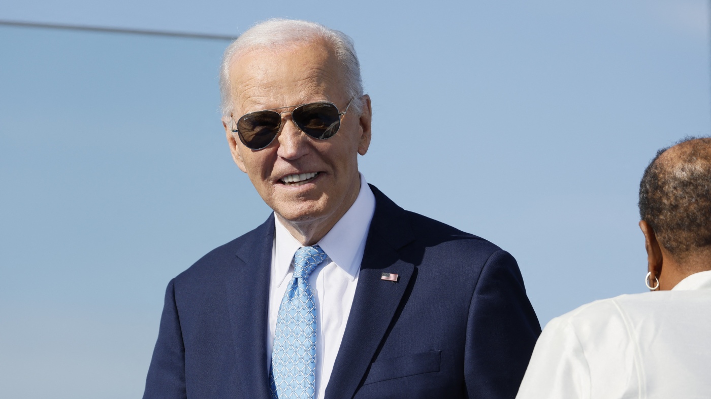 Biden's 'garbage' remarks give Trump and GOP new fodder on the trail : NPR