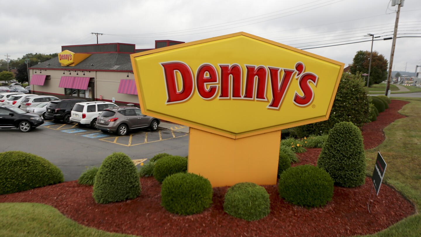 Denny's shuttering 150 low-performing locations