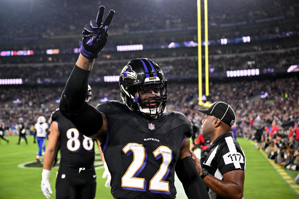 Derrick Henry has a monster game as the Ravens smash the Bills to improve to 2-2