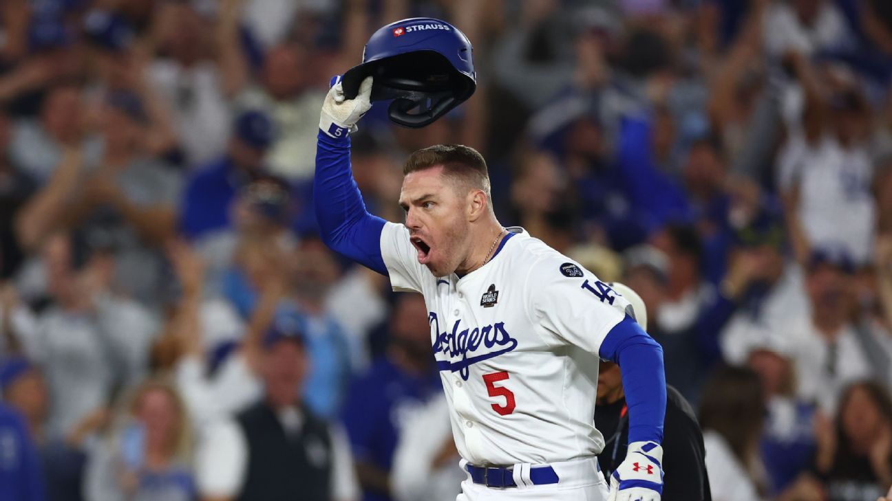 Dodgers' Freddie Freeman hits walk-off in World Series Game 1