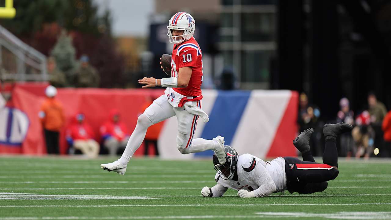 Drake Maye Makes His First NFL Start