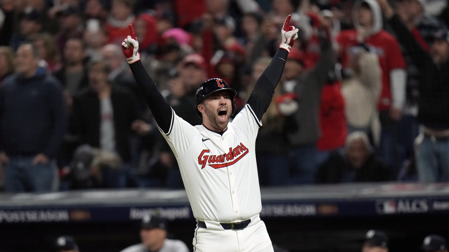 Fry's 2-run homer in 10th sends Guardians to stunning 7-5 win over Yankees, close to 2-1 in ALCS