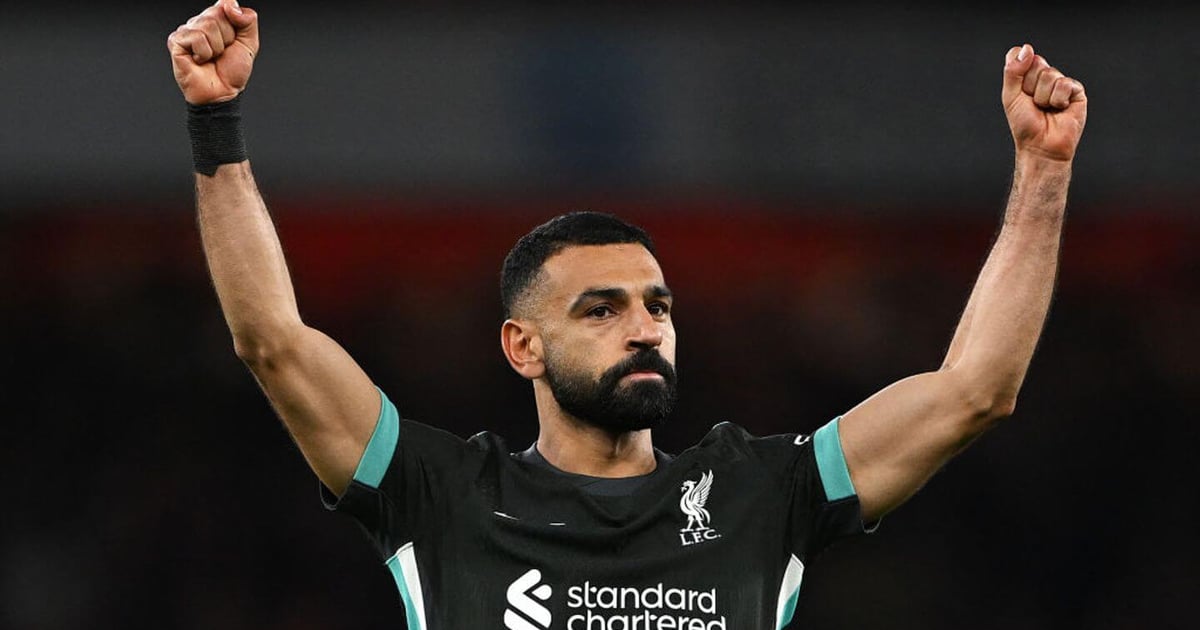 How Mohamed Salah's late goal snatched a point for Liverpool at Arsenal and left Manchester City top