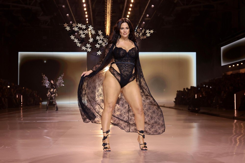 Ashley Graham Victorias Secret Fashion Show 2024 Kelly Stafford Questions Harm of the Victoria Secret Fashion Show