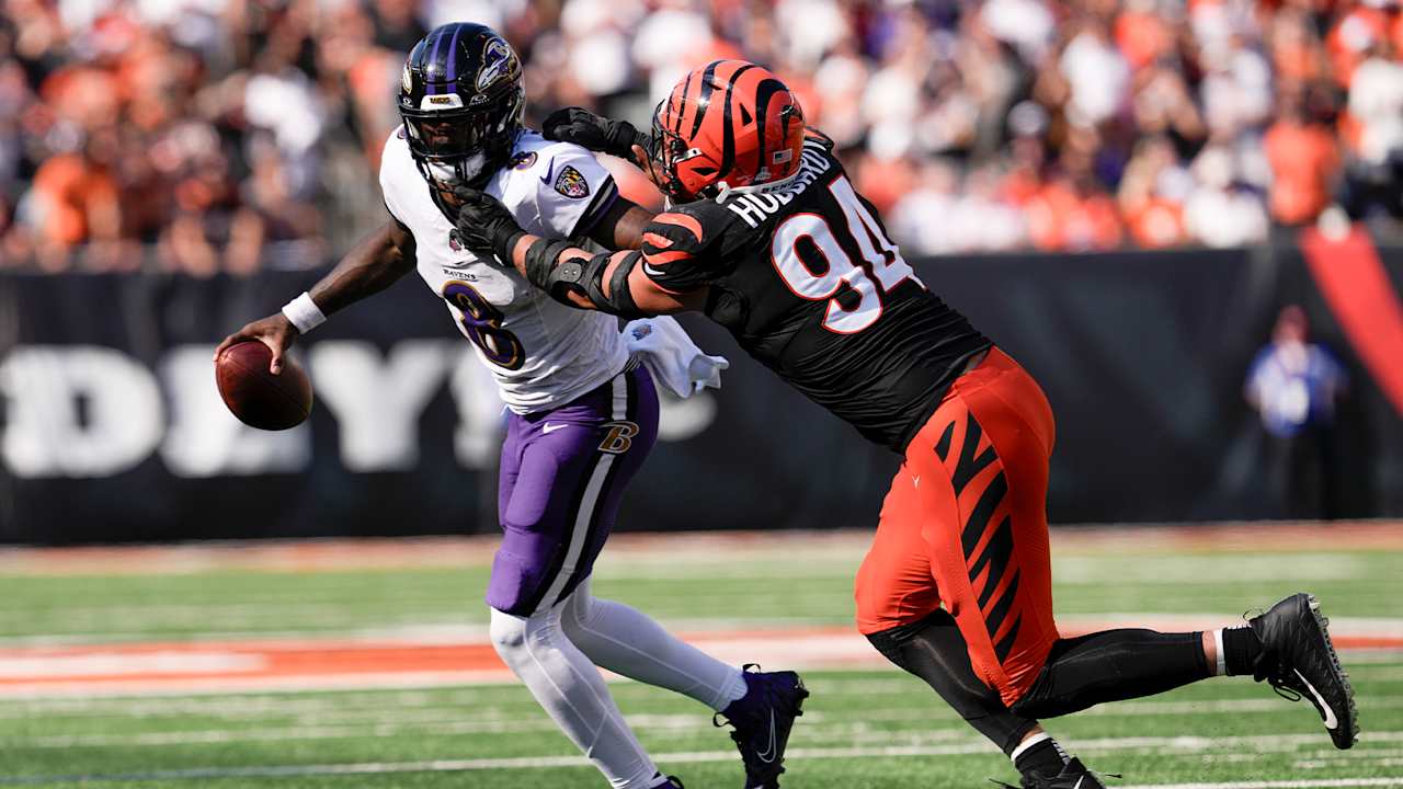 Lamar Jackson Delivers Arguably His Greatest Highlight in Shootout Win