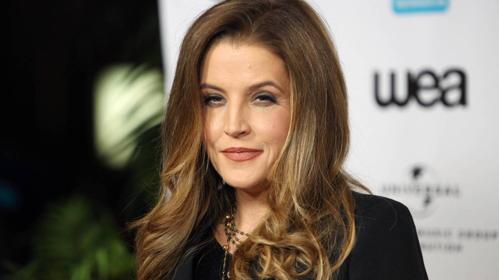 Lisa Marie Presley Kept Son Benjamin's Body on Ice to Help Her Grieve