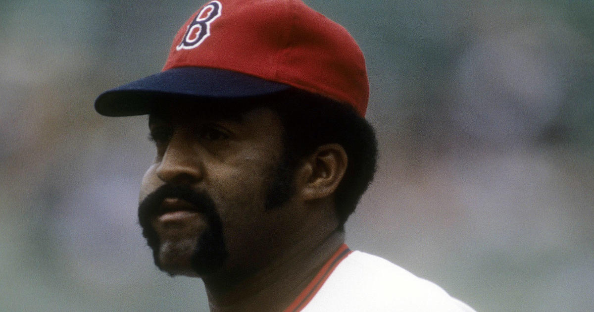 Luis Tiant, Boston Red Sox pitching legend, dies at 83