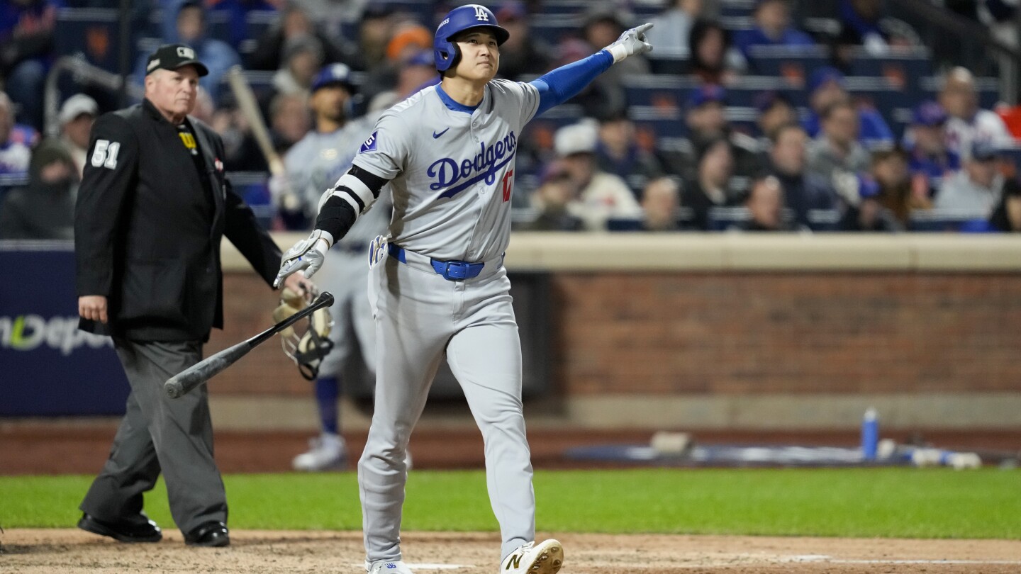 Shohei Ohtani homers as the Dodgers rout the Mets 8-0 for a 2-1 lead in the NLCS