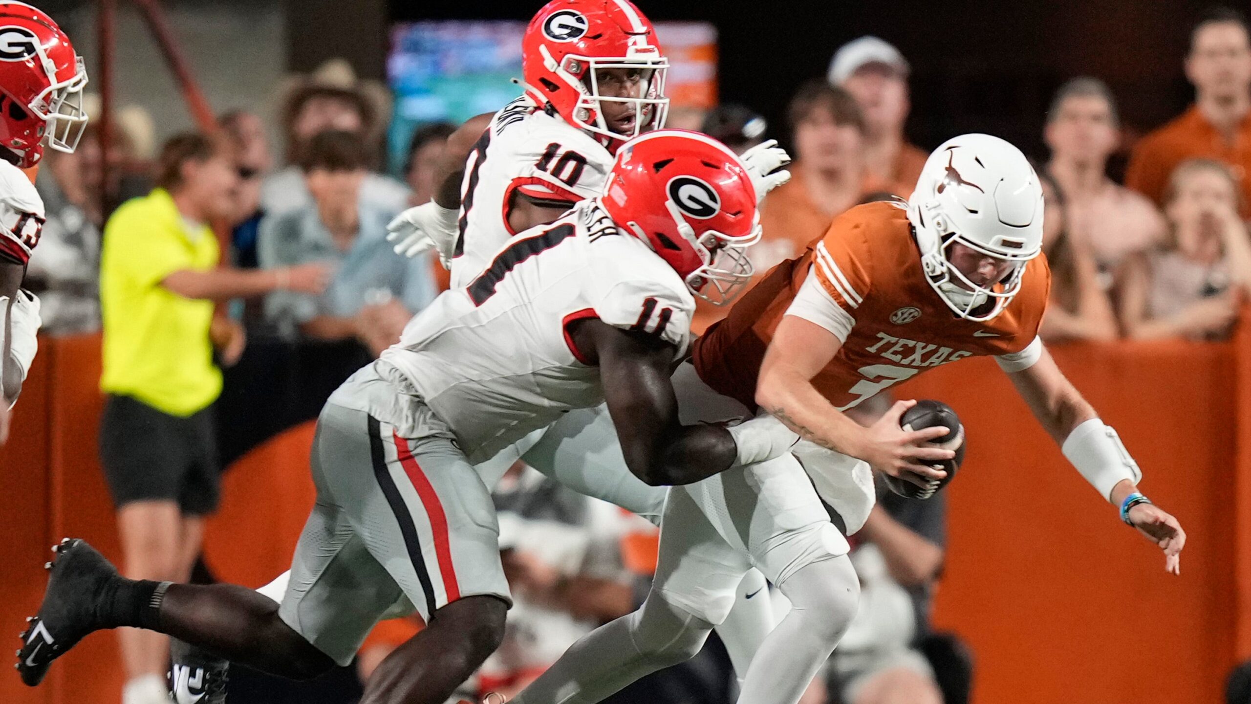 Texas quarterback Quinn Ewers returns after Arch Manning appearance