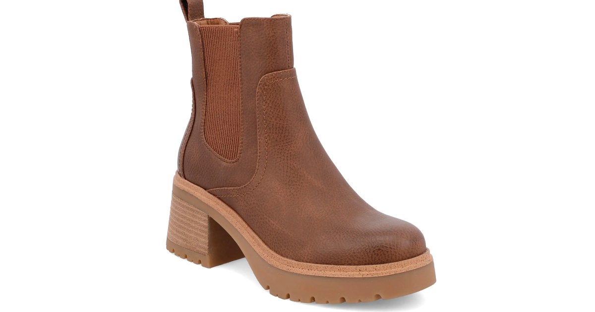 These Chunky-Soled Platform Boots Are 11% Off Now at Zappos