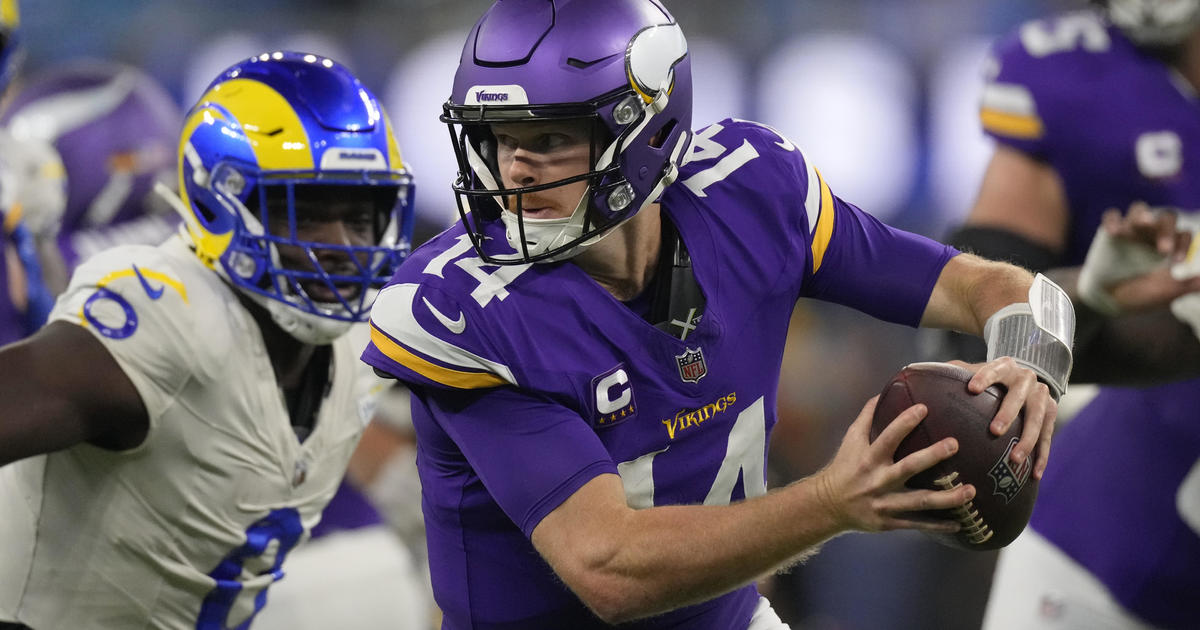 Vikings fall to Rams 30-20 after losing Darrisaw to knee injury in first half