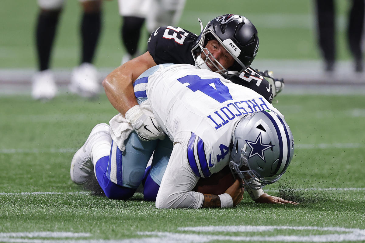 Dak Prescott suffers hamstring injury in Cowboys' loss to Falcons, with MRI expected Monday