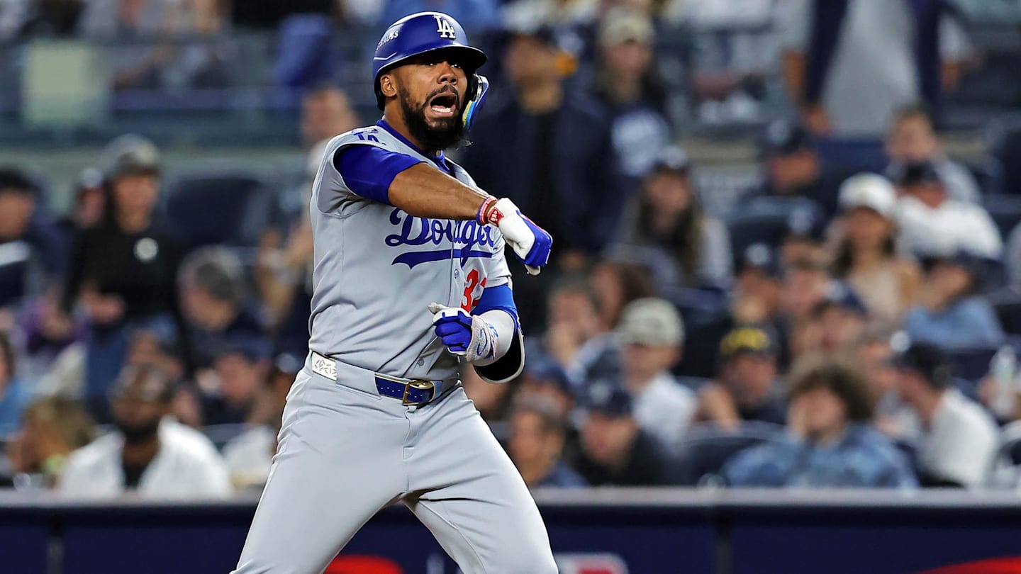 Insider Hints At Red Sox's Hesitation To Sign Dodgers Superstar Teoscar Hernández