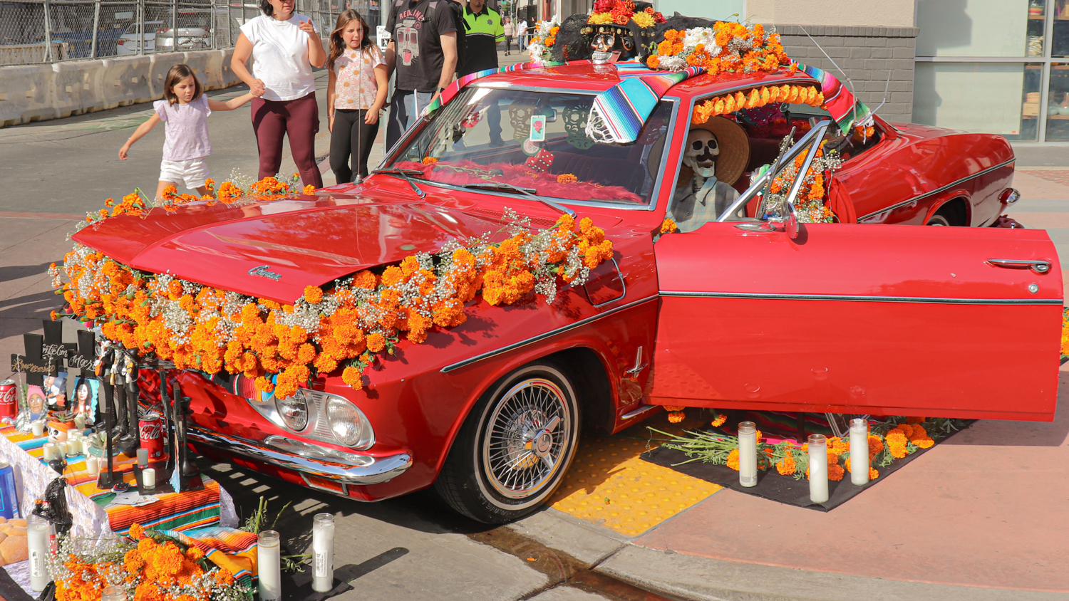 Places to Celebrate Día de Los Muertos