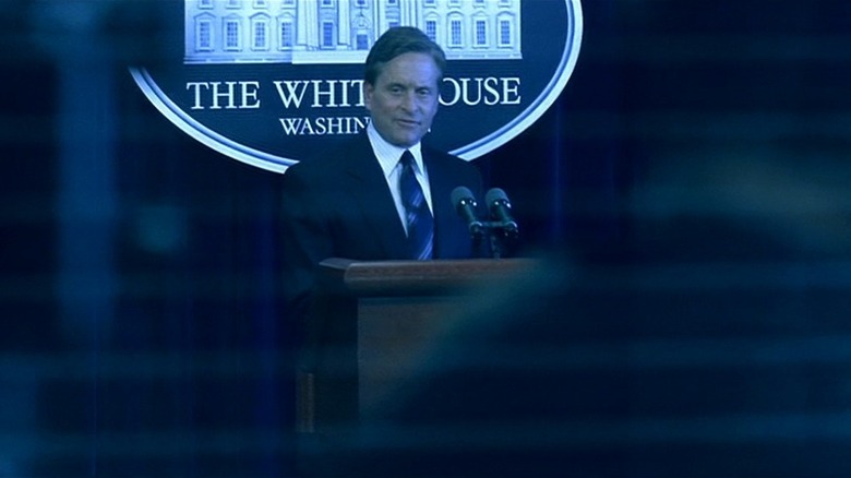 Judge Robert Wakefield (Michael Douglas) delivers a speech in Traffic