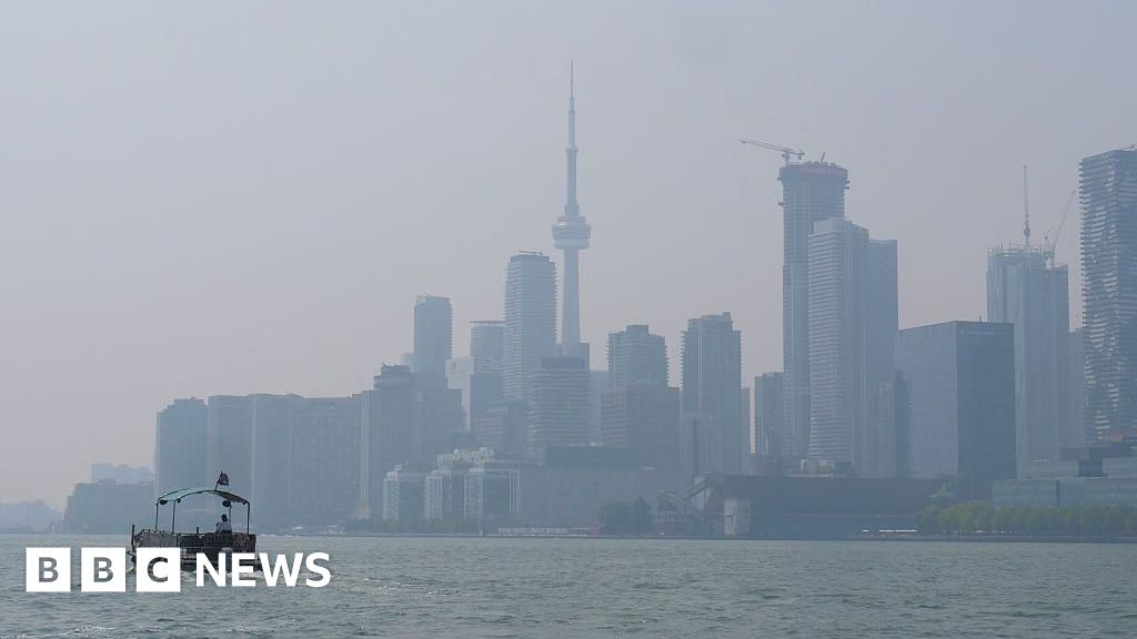 Air quality alerts issued in Canada and US as wildfires continue to burn