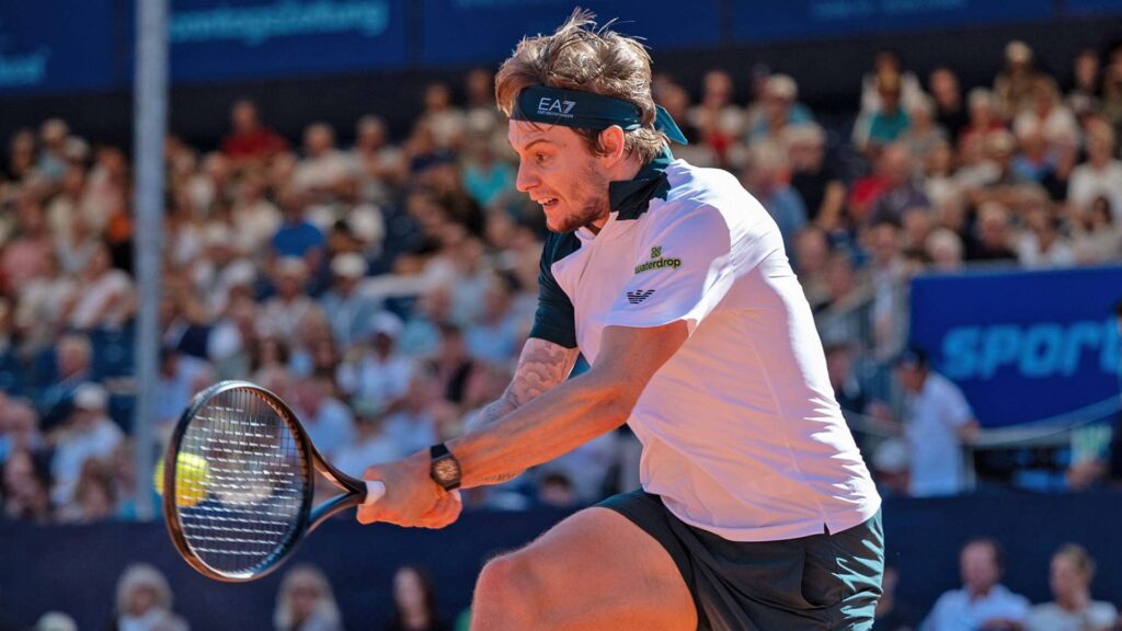 Alexander Bublik triumphs on Gstaad debut | ATP Tour