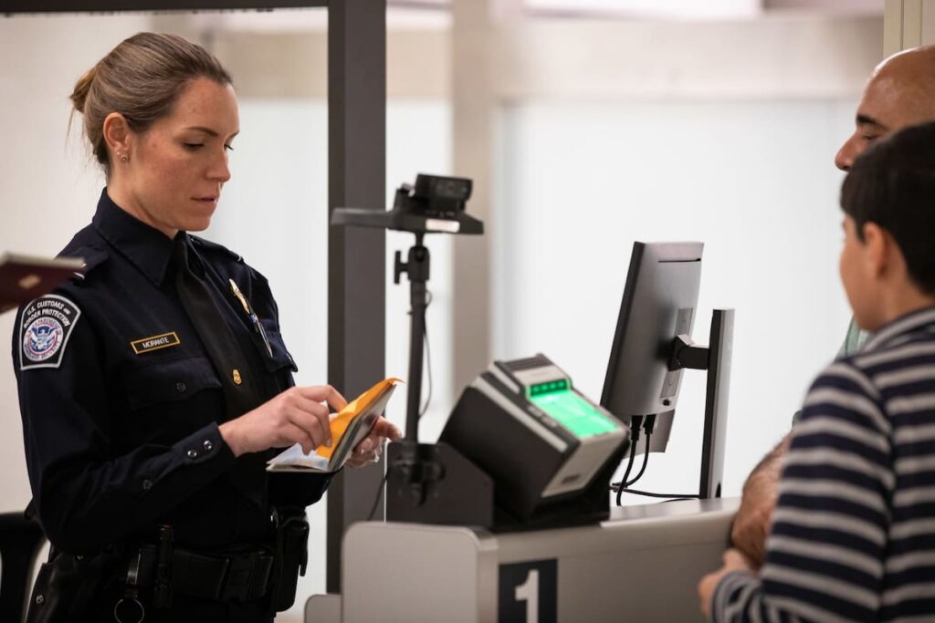 Argentina inicia el proceso para ingresar al Programa de Exención de Visas de Estados Unidos