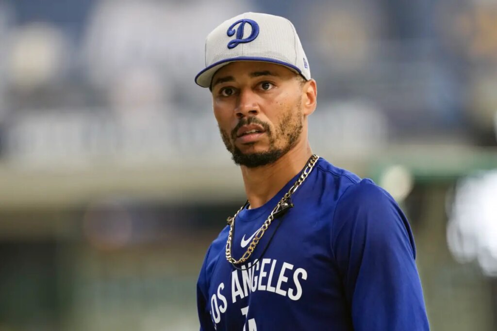 Dodgers' Mookie Betts Could Miss Friday's Game vs Red Sox For Personal Reason, Says Dave Roberts