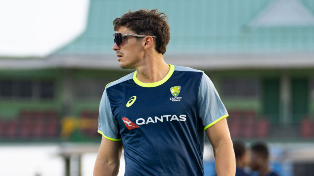 Maxwell to open again, Abbott recalled in St Kitts