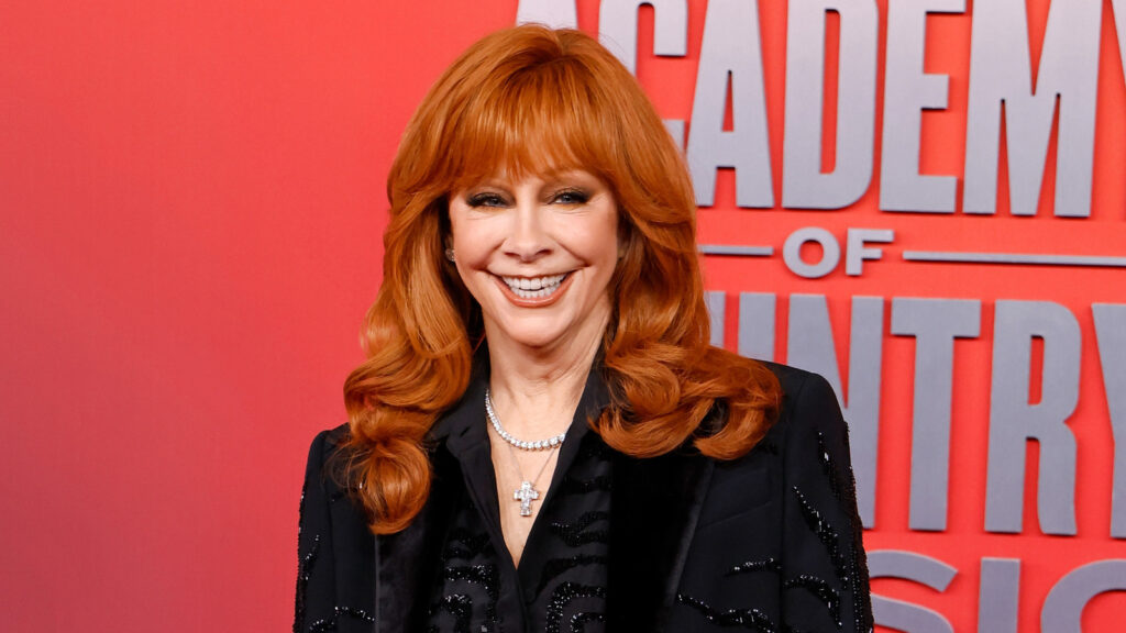 6 Outdated Reba McEntire Trends We Wish She Would Stop Wearing