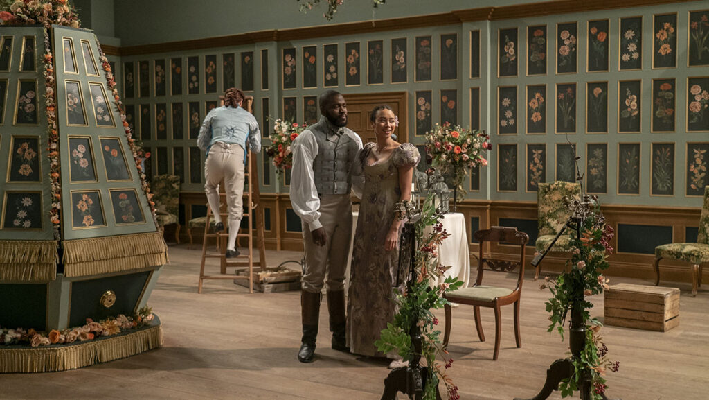 Bridgerton. (L to R) Martins Imhangbe as Will Mondrich, Emma Naomi as Alice