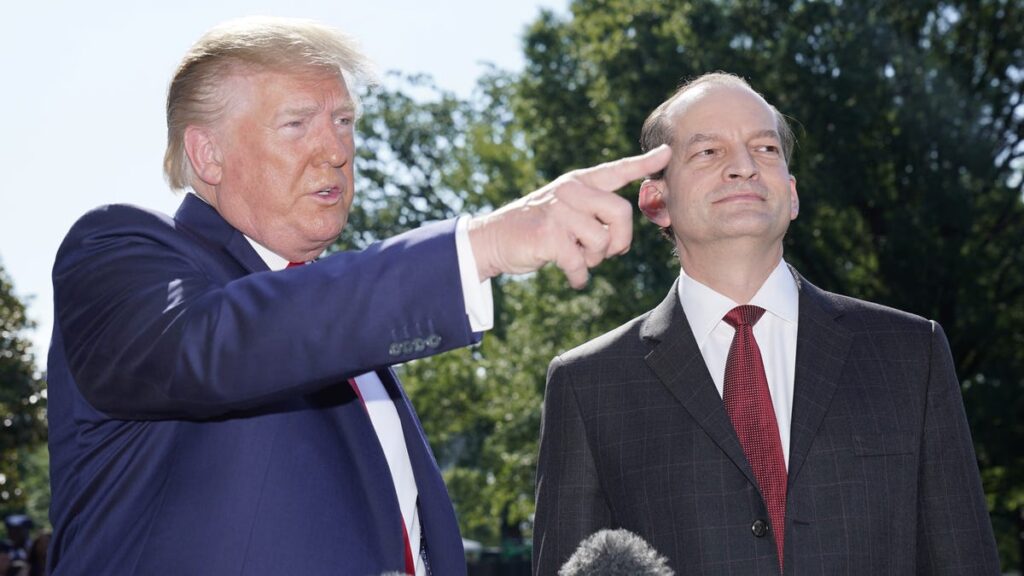 Alex Acosta still could testify before U.S. House