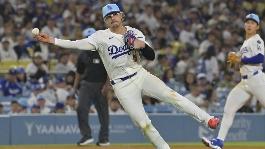 Dodgers' Dave Roberts Has New Update on Kiké Hernandez's Potential Return