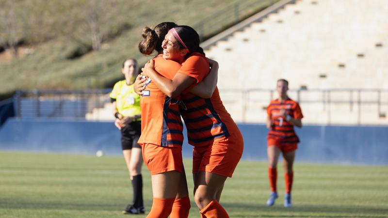 Titans Defeat Utep at Home
